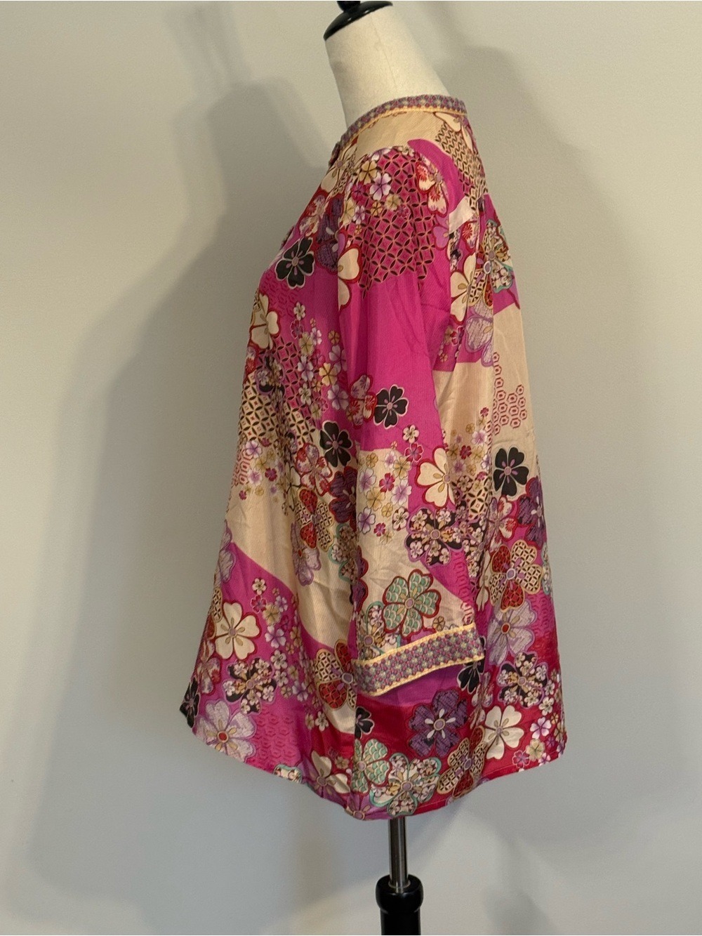 Johnny Was Yama Kels Silk Tunic - Picture 11 of 16